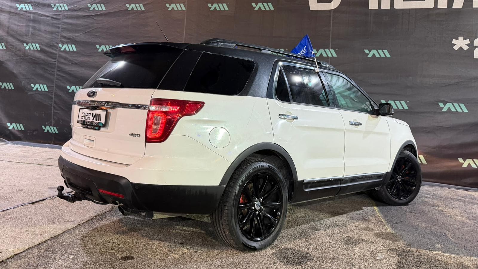 Ford אקספלורר לימיטד 2014 - תמונה 3