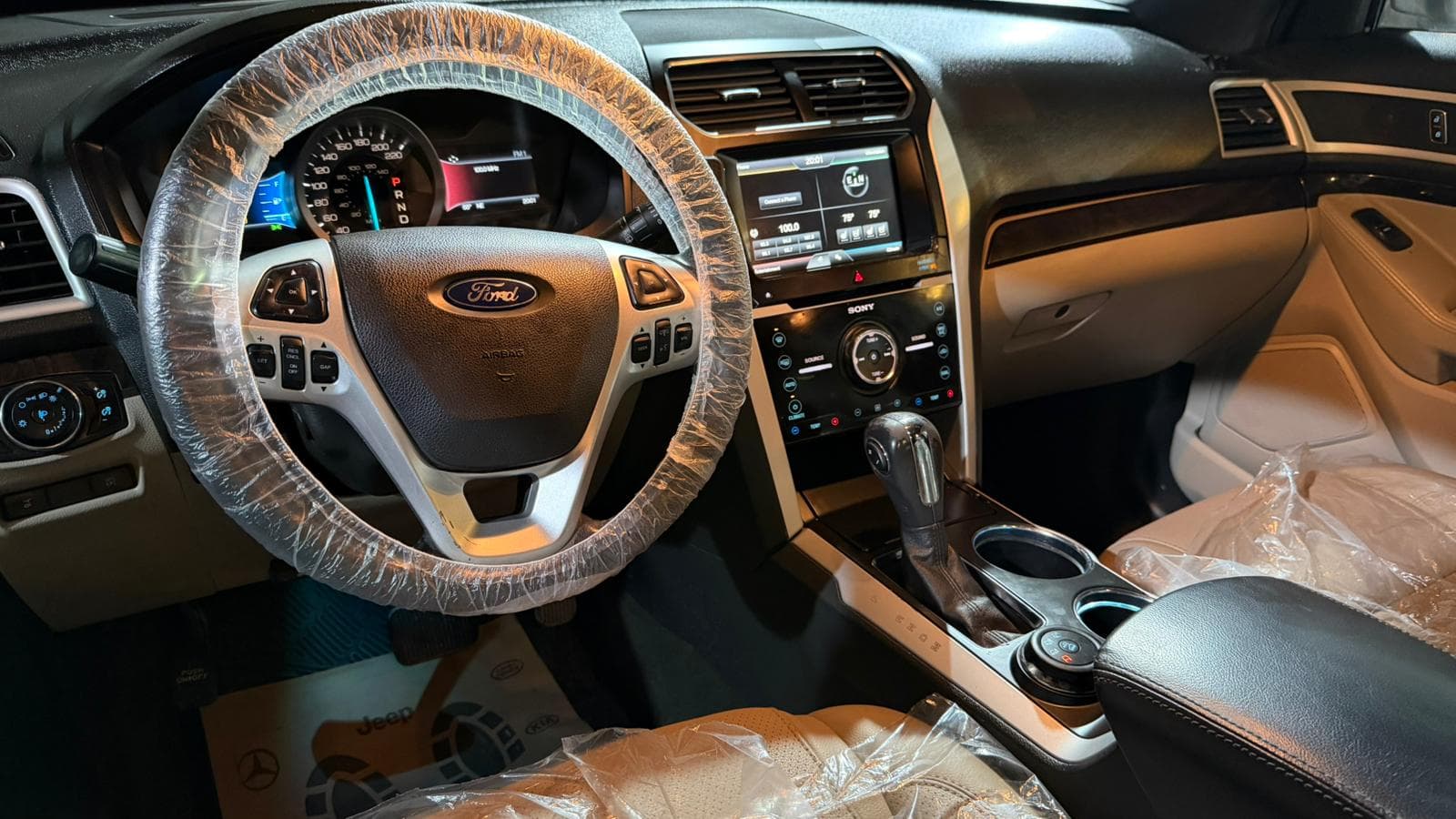 Ford אקספלורר לימיטד 2014 - תמונה 4