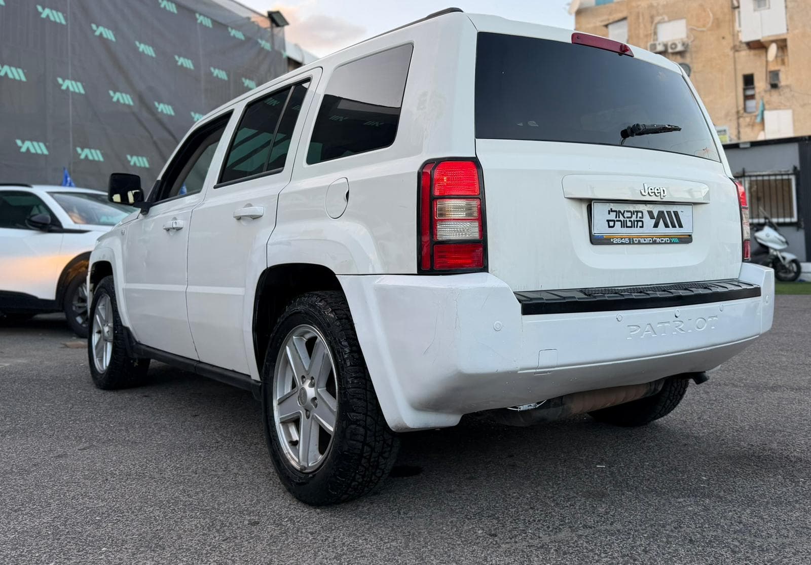 Chrysler PATRIOT 2011 - תמונה 3
