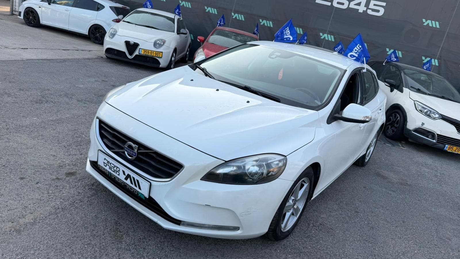 וולבו V40CC T4 2014 - תמונה 2